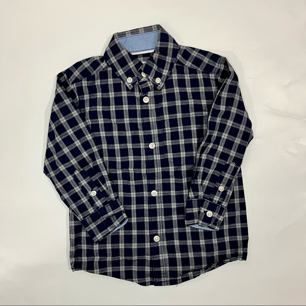 Carters| Boys casual button down shirt long sleeves Size 2T